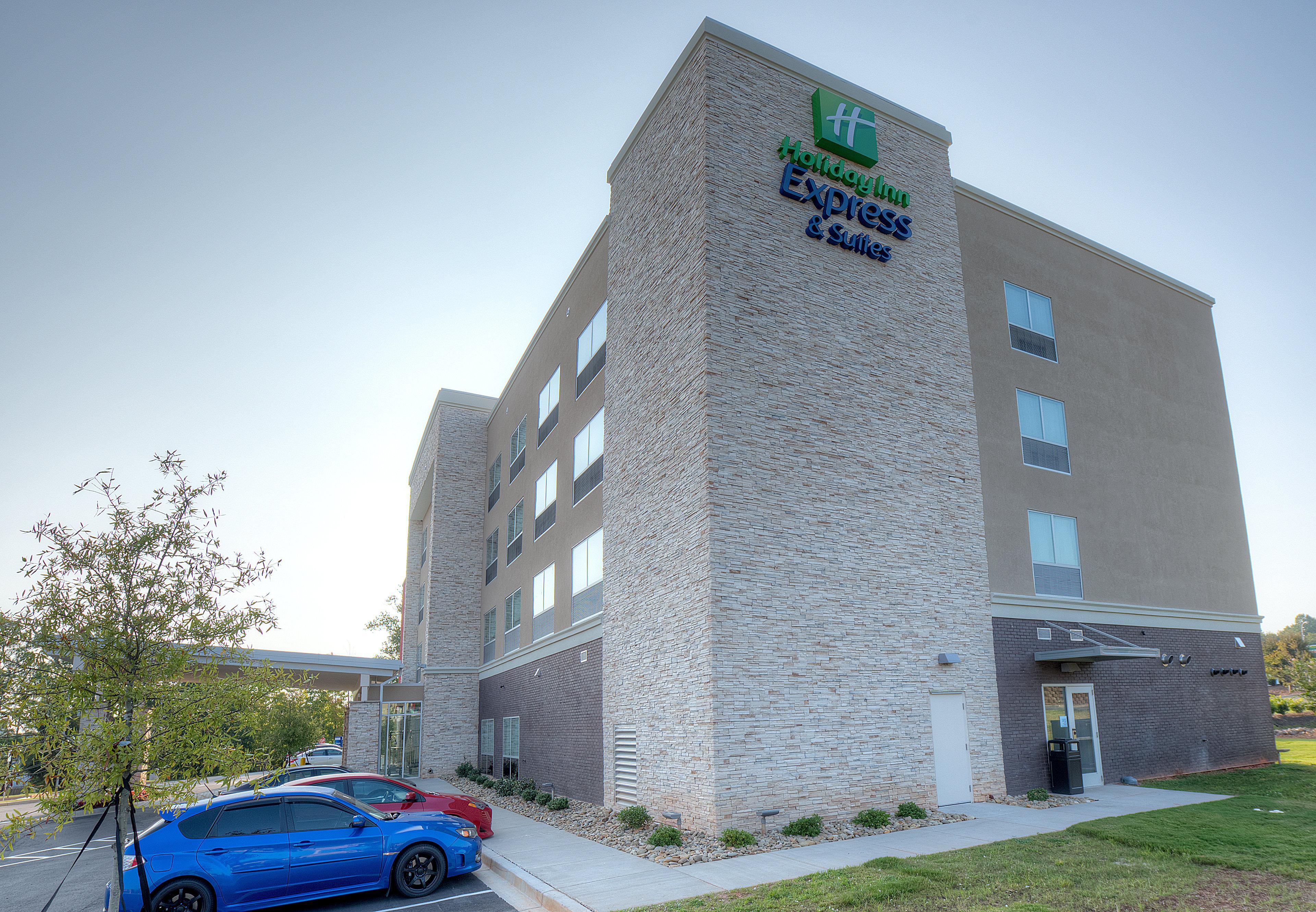 Holiday Inn Express & Suites - Fort Mill By Ihg Екстер'єр фото